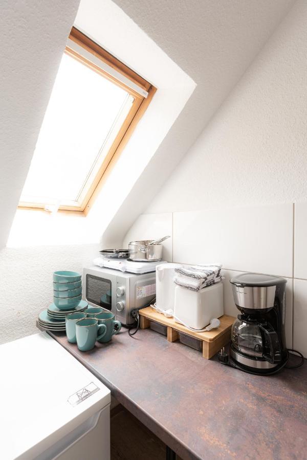 - Magical Harry Potter Apartment In Duisburg - 2 Mins Central Station Hbf - Kingsize Bed & Netflix - Eksteriør billede